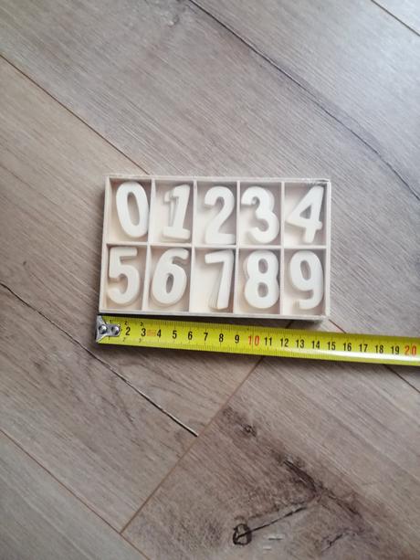 Drevené čísla montessori, 