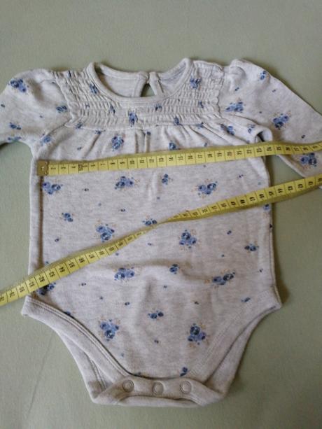 Body s kvietkami, f&f,62