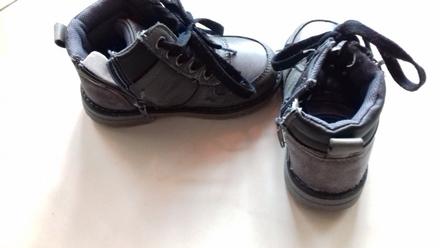 Topanky velmi dobry stav, 24