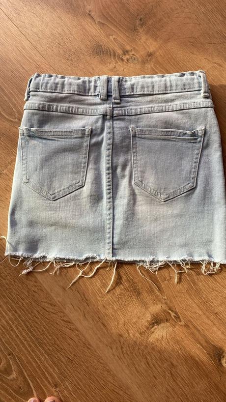 Sukňa., reserved,128