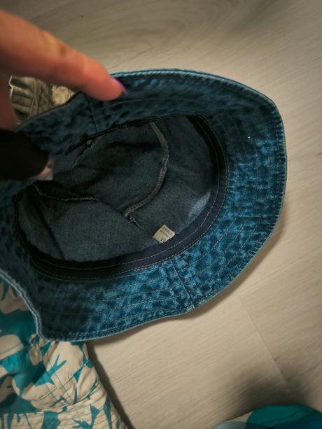 Šiltovky a klobúčiky 1e/k nosené výlučne mojimi d, 134