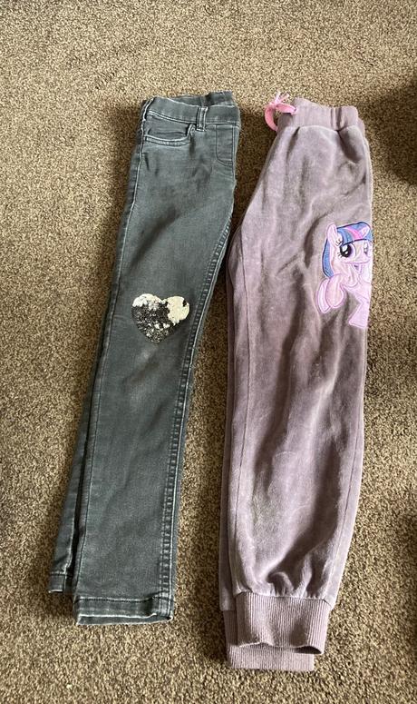 Tepláky a rifle, 122