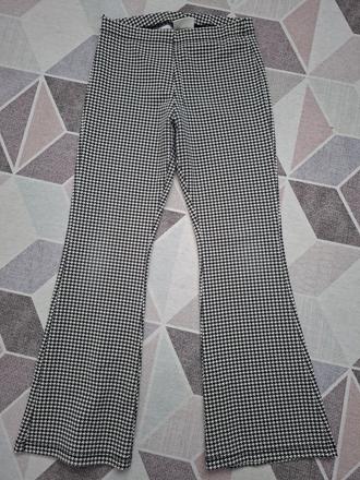 Zvonové legíny, c&a,140