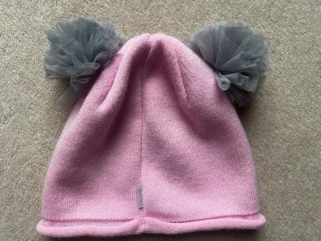 Tenšia zimná čiapka s 2 brmbolcami, artex,54