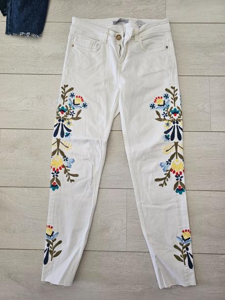 Vyšívané rifle, zara,s