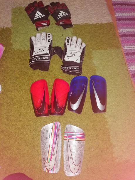 2 chranice na futbal nike, 