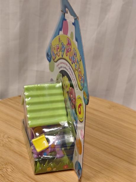 Nový zber. set lucky puppies búdka šteniatk lumpik,