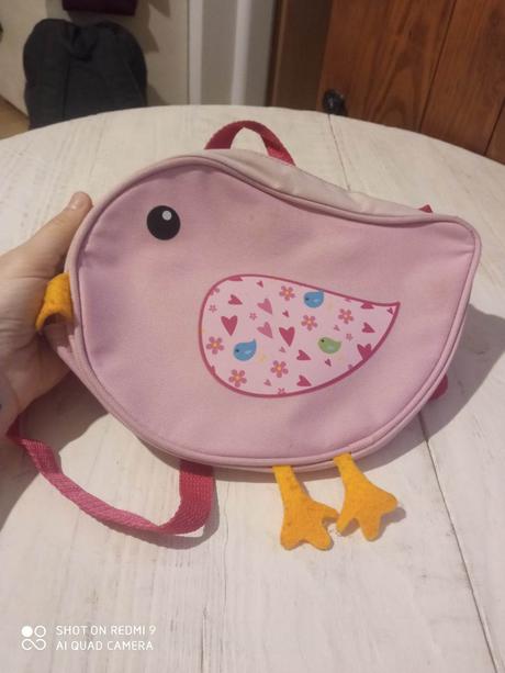 Malý ruksak vtáčik, 