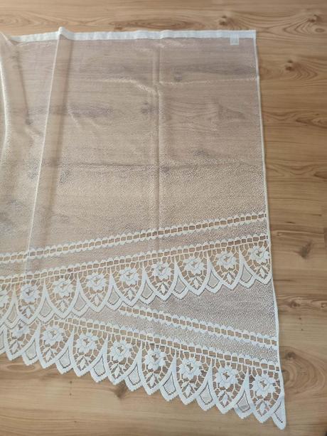 Zaclona 127cm x 300 cm, 