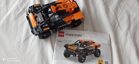 Lego technic auto, 