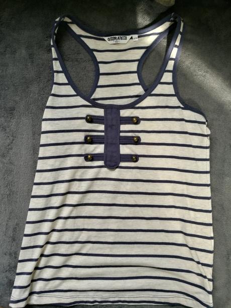 Dievcenske tielko na 12-13r., new look,152