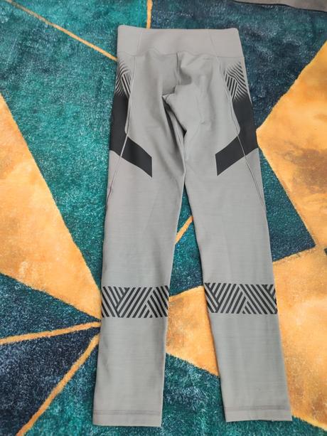 Adidas- športové legíny, adidas,s