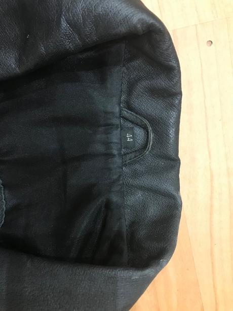 Predám dámsky kožený kabát, 44