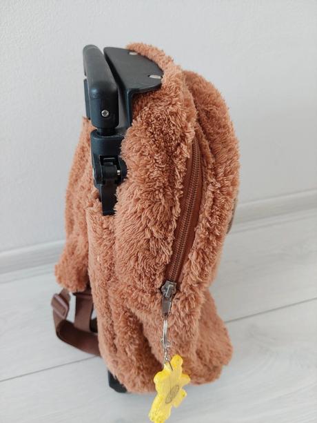 Detský cestovný kufor/ruksak na kolieskach,