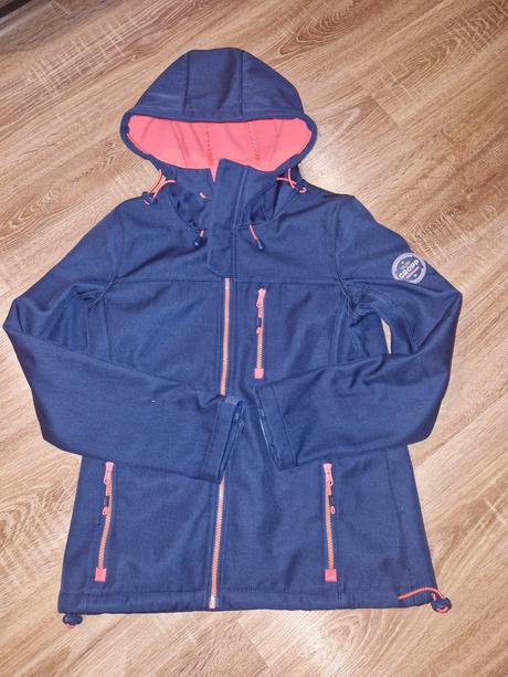 Softsheelova bunda, s