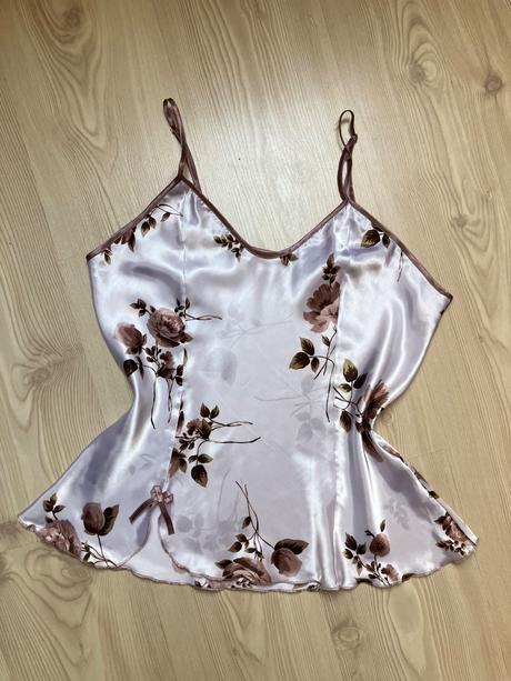 Dámske lesklé kvetované tielko, l