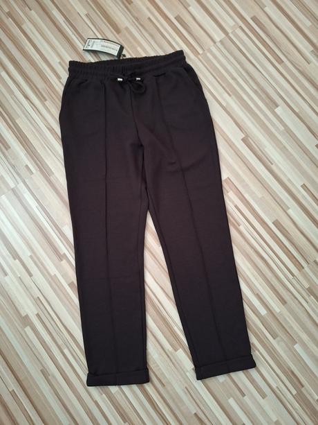 Kvalitné tepláčiky- nohavice, amisu,38 / m