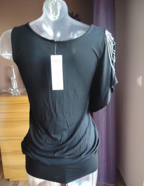 Asymetrický čierny top s retiazkou zn. lindex, lindex,m