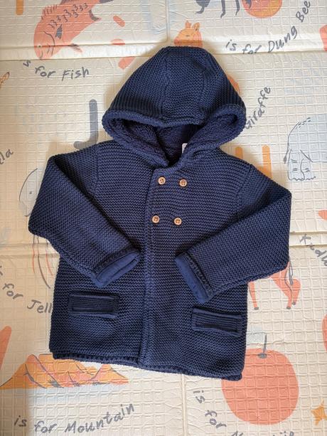 Vytepleny svetrik, m&co,92