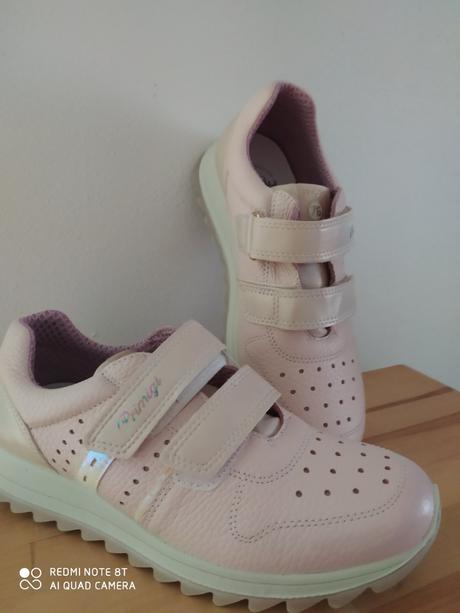 Nové ľahké kožené tenisky za polovicu primigi, primigi,38