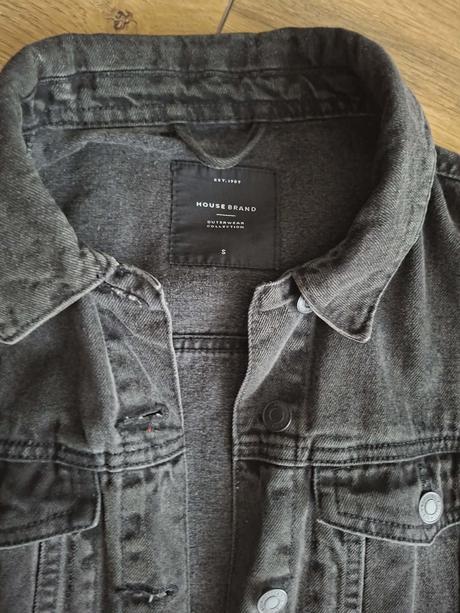 Riflova bunda čierna, house,s