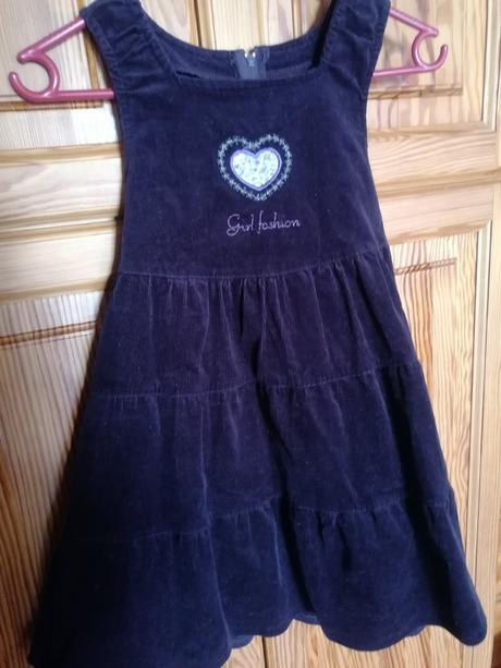 Mencestrové saty, 116