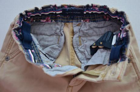 Kvalitné nohavice, tommy hilfiger,104