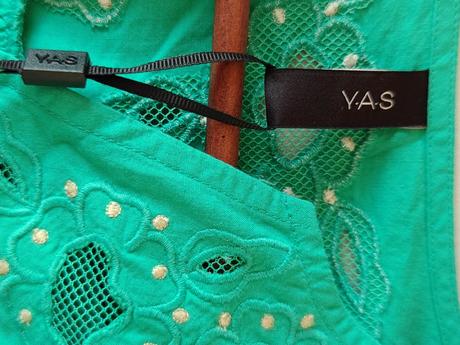 Yas originál luxusné vysivane biobavlna maxisaty, m