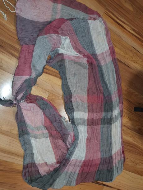 Príjemná šatka uni, 