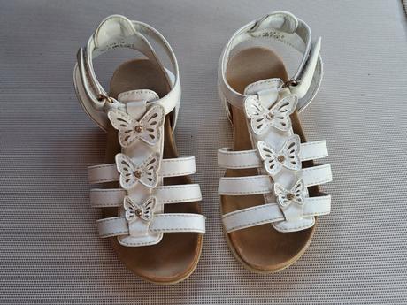 Sandále, 30