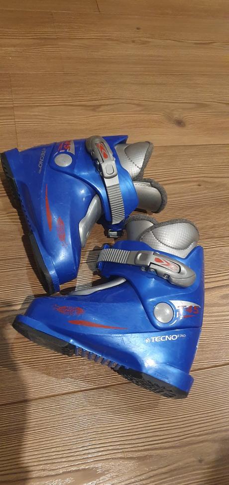 Detské lyžiarky, 27