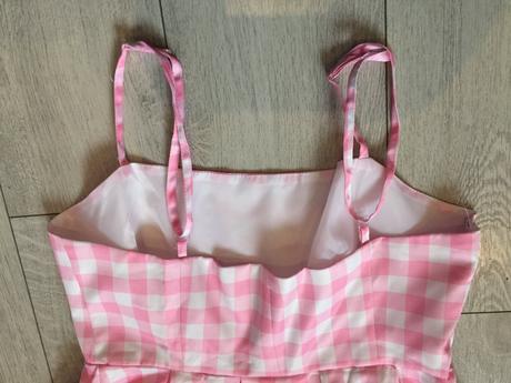 Damsky kostym barbie  l, 