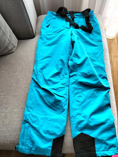 Oteplovacky 164, 164