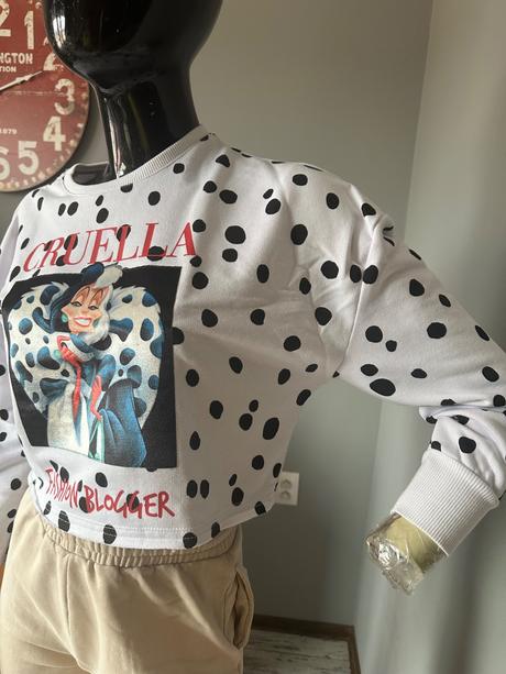 Crop mikina cruella, s