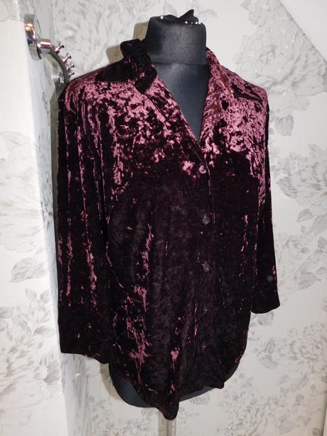 Zamatova košelova bluzka, 40