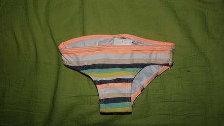 Nove plavky roxy, roxy,92
