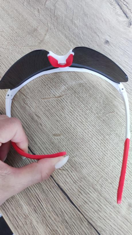 Športové slnečné okuliare, 