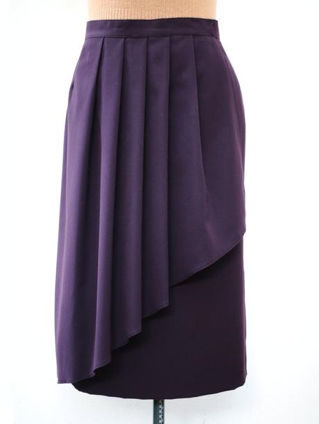 Efektná tmavofialová sukňa veľ.50, 50