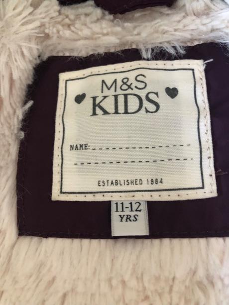 Bunda, marks & spencer,152