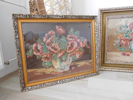 Obrazy vyšívané krížiková výšivka -v drevenom ráme, 