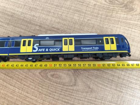 Kovovy metro vláčik, 3 vozne, 