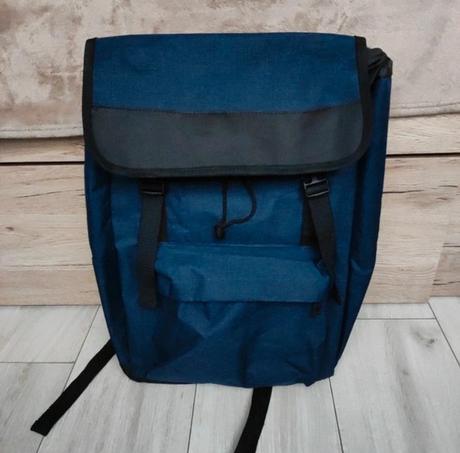 Nový ruksak, 