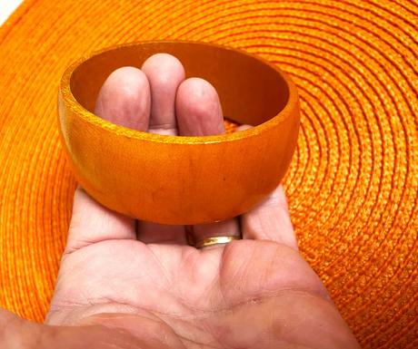 Drevený naturálny náramok,