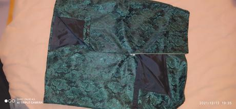 Sukňa čipkovaná, s