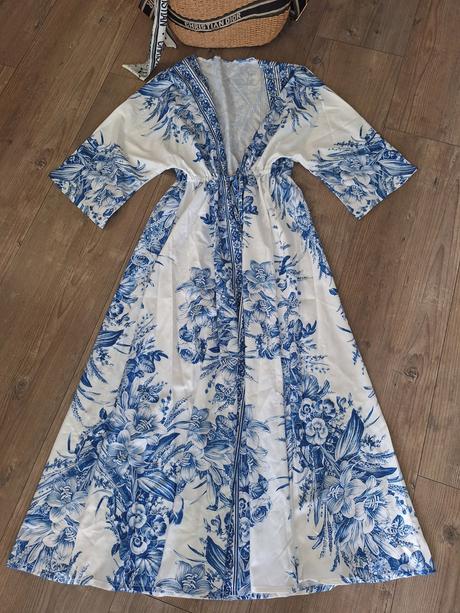 Maxi saty greece, s