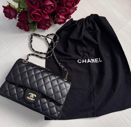 Čierna väčšia kabelka, chanel