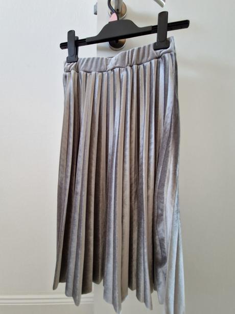 Reserved 146 cm, reserved,146