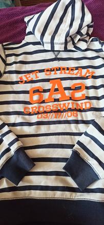 Mikina, 146, na donosenie, chapter young,146