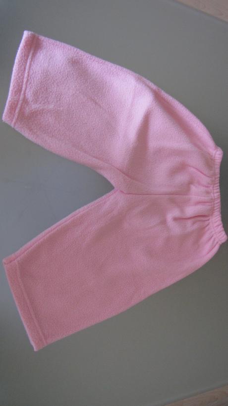 Flisová suprava, 74