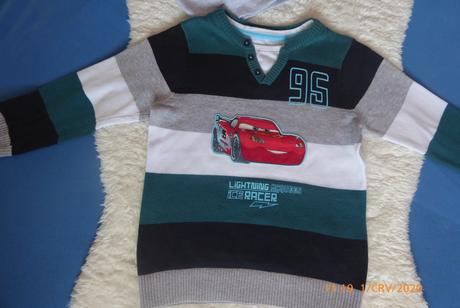 Cars svetrík č.122/128, c&a,122